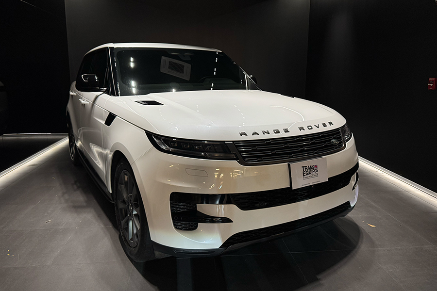 RANGE ROVER SPORT D300 DYNAMIC SE